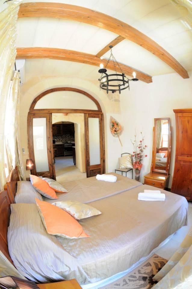 6 Bedroom With Large Private Pool