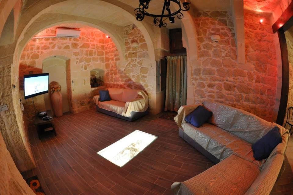 6 Bedroom With Large Private Pool