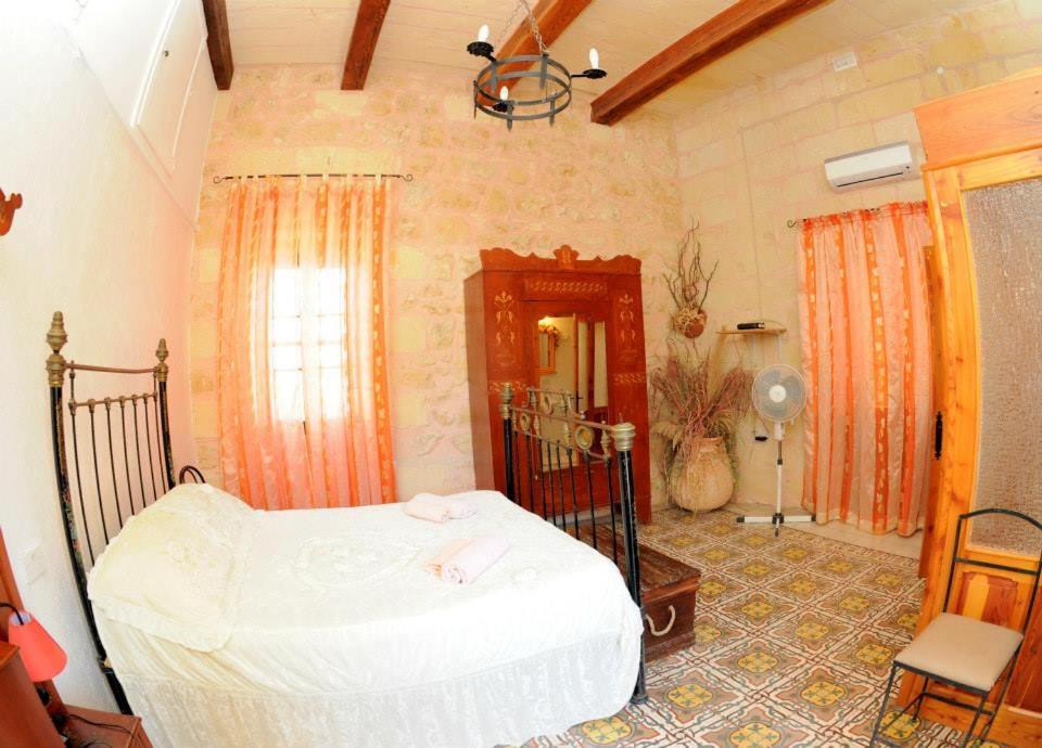 Holiday home 6 Bedroom With Large Private Pool Zebbug (Gozo)
