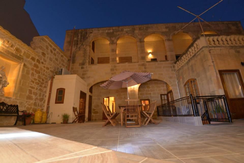 6 Bedroom With Large Private Pool